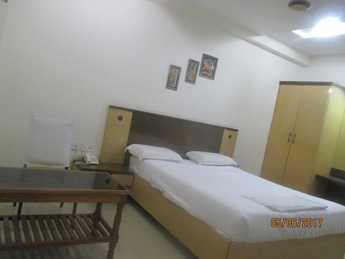 A.R Grand Hotel Visakhapatnam Ngoại thất bức ảnh